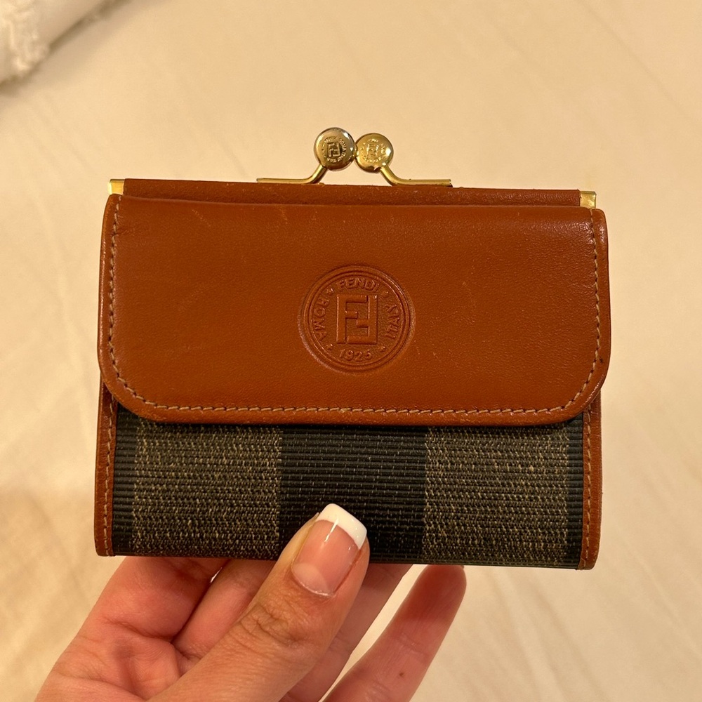 Fendi Pequinn Kisslock wallet